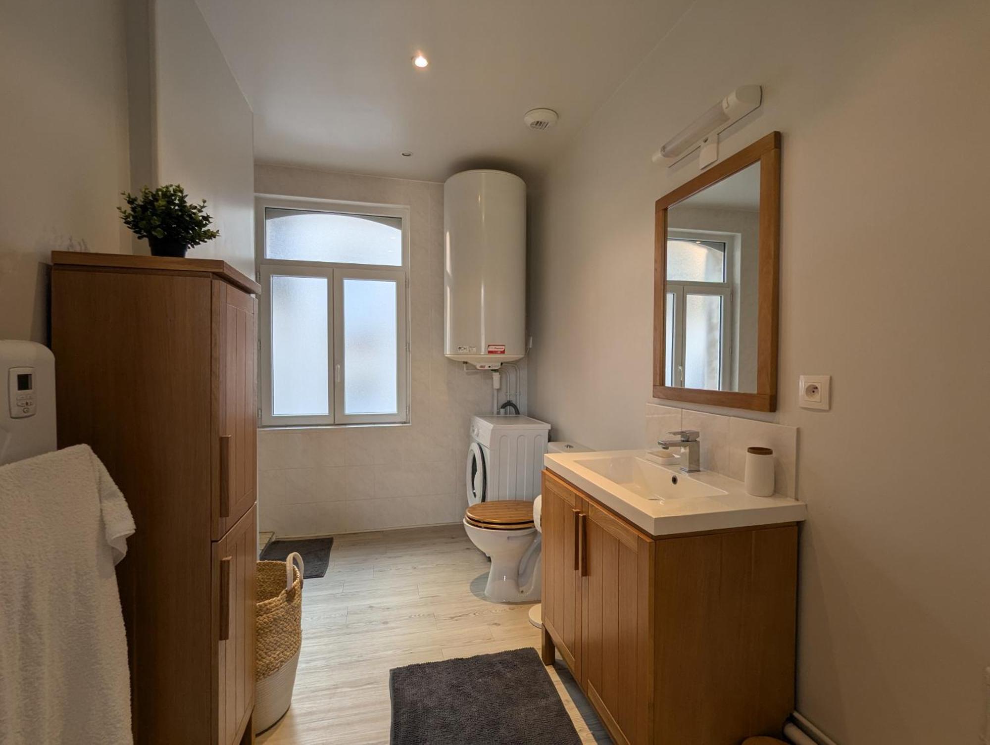 Appartamento Les Betises, Duplex Hyper-Centre Cambrai Esterno foto